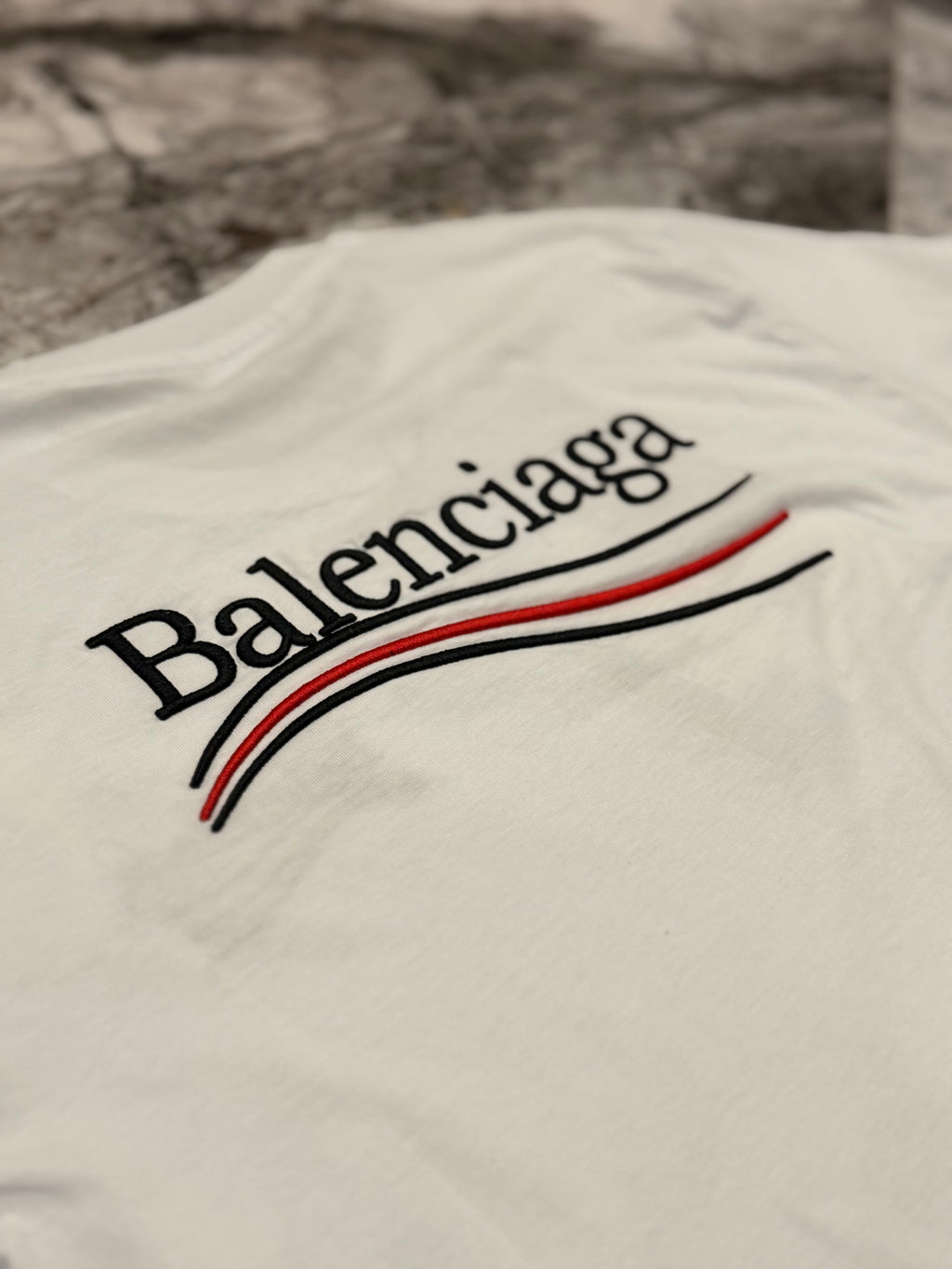 Тениска Balenciaga