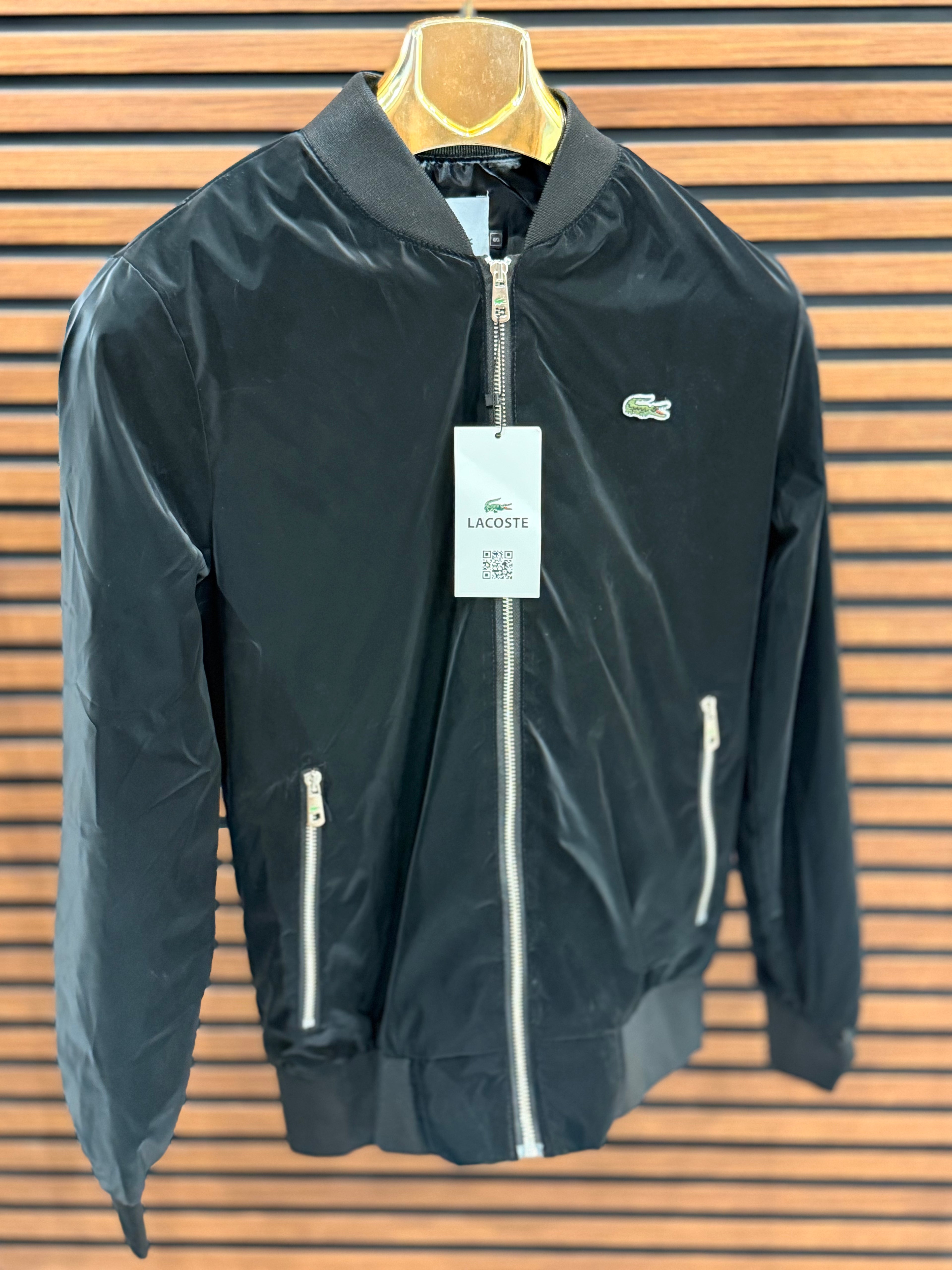 Горница Lacoste