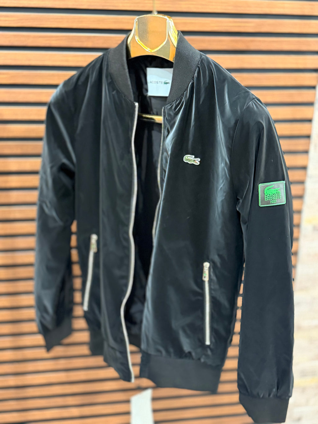 Горница Lacoste